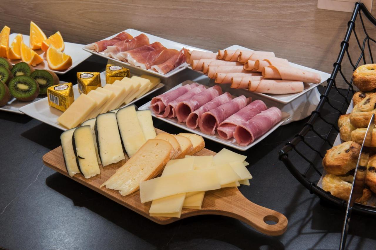 Mercure Paris Pont De Levallois Neuilly Zewnętrze zdjęcie